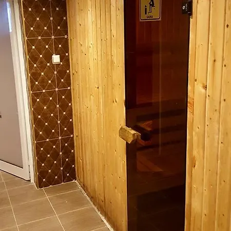Aparthotel Polaris *